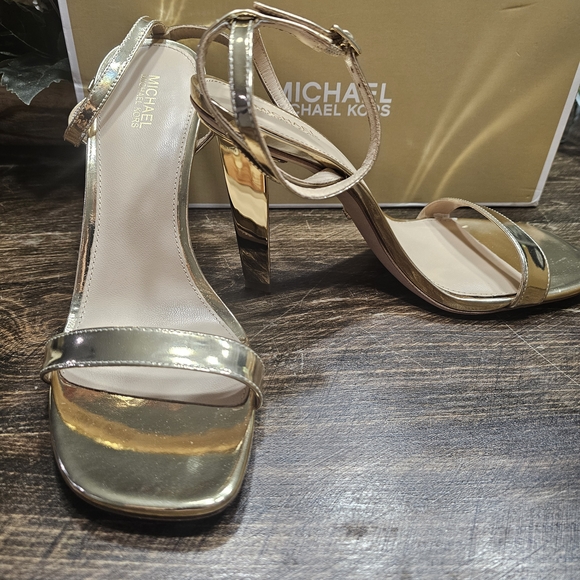 Michael Kors Gold Women's Sandals - Picture 1 of 4